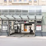 Spacious Vienna Central Station Residence