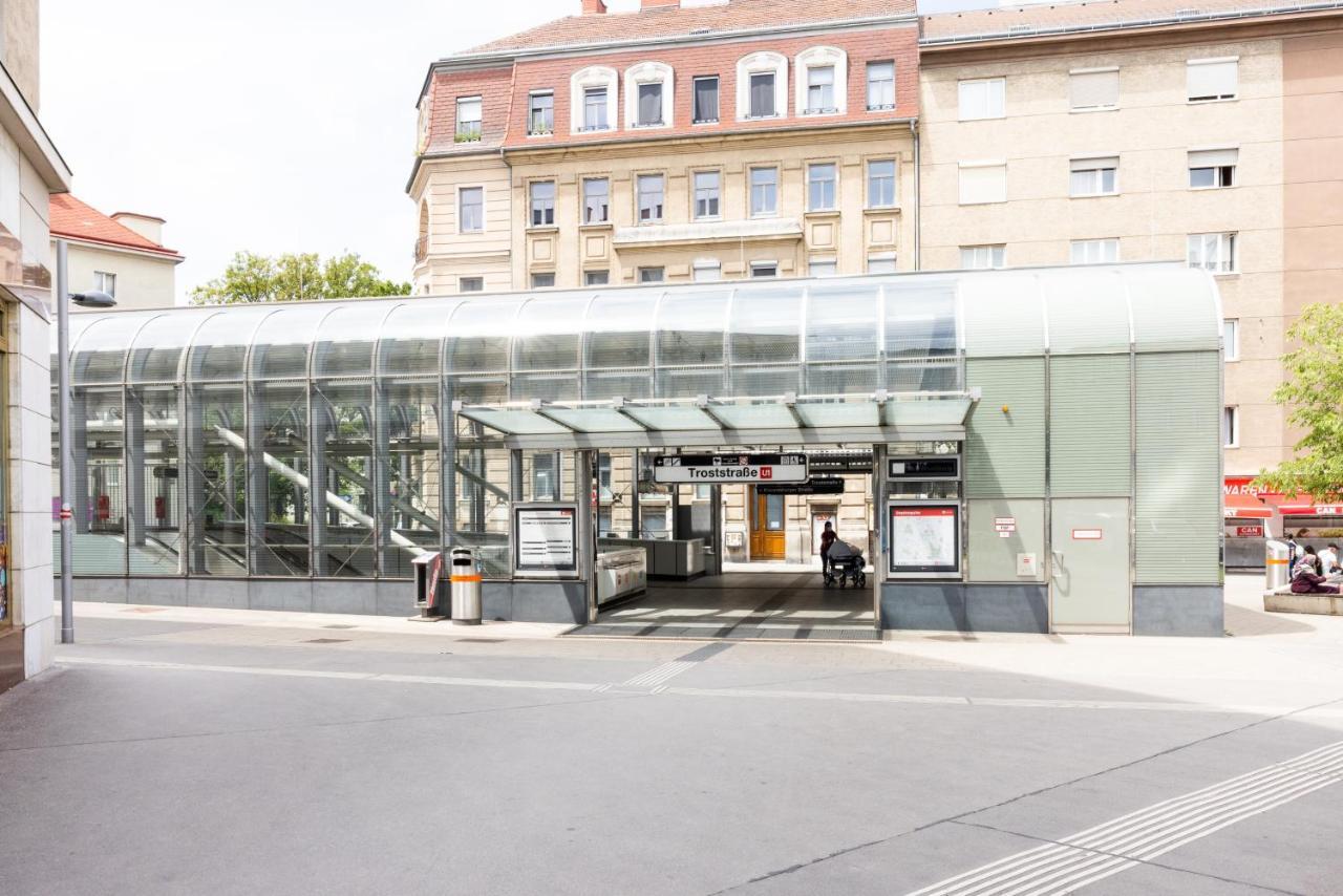 Spacious Station *